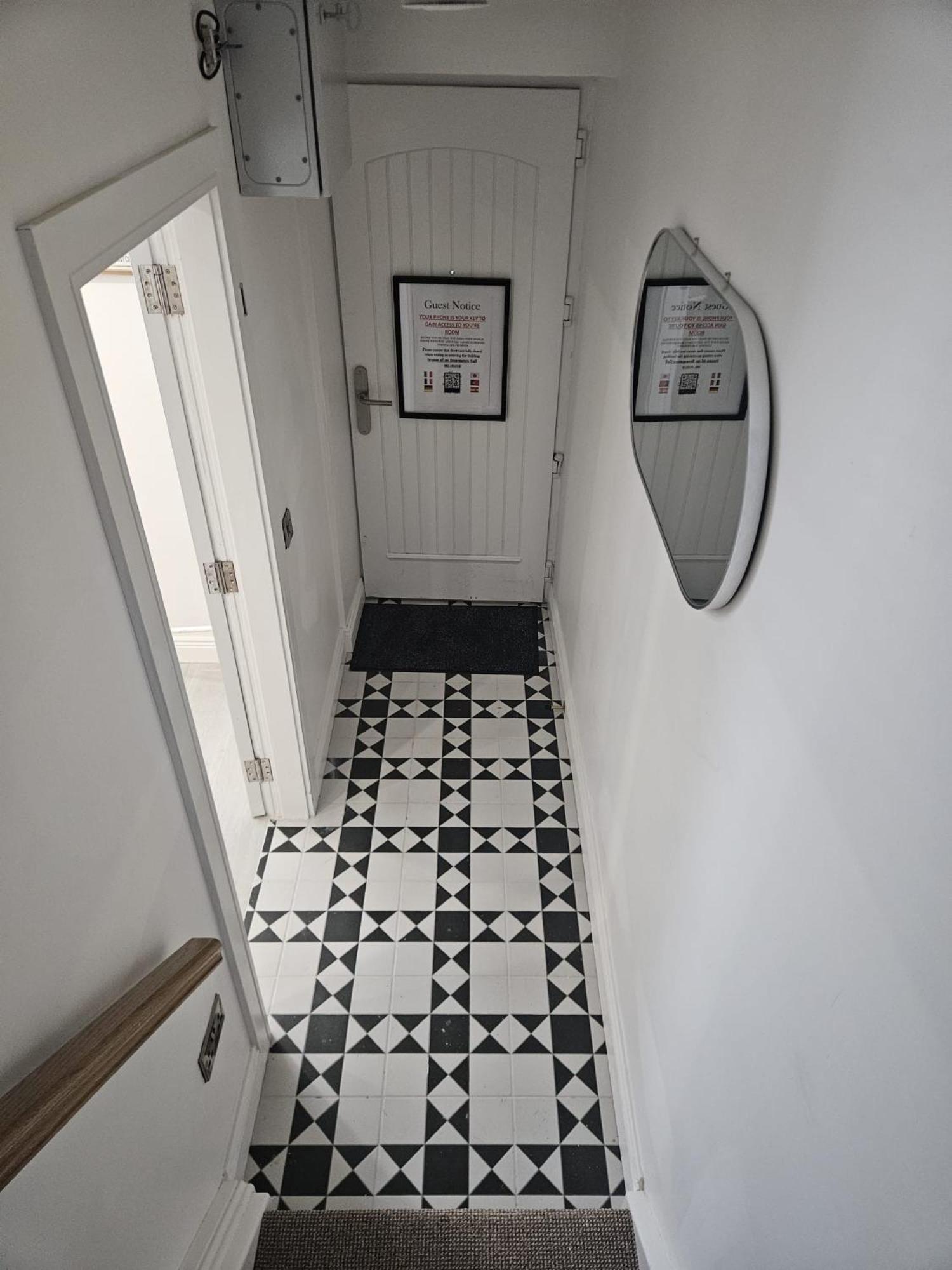 Number33 Bed and Breakfast Γκάλγουεϊ Εξωτερικό φωτογραφία